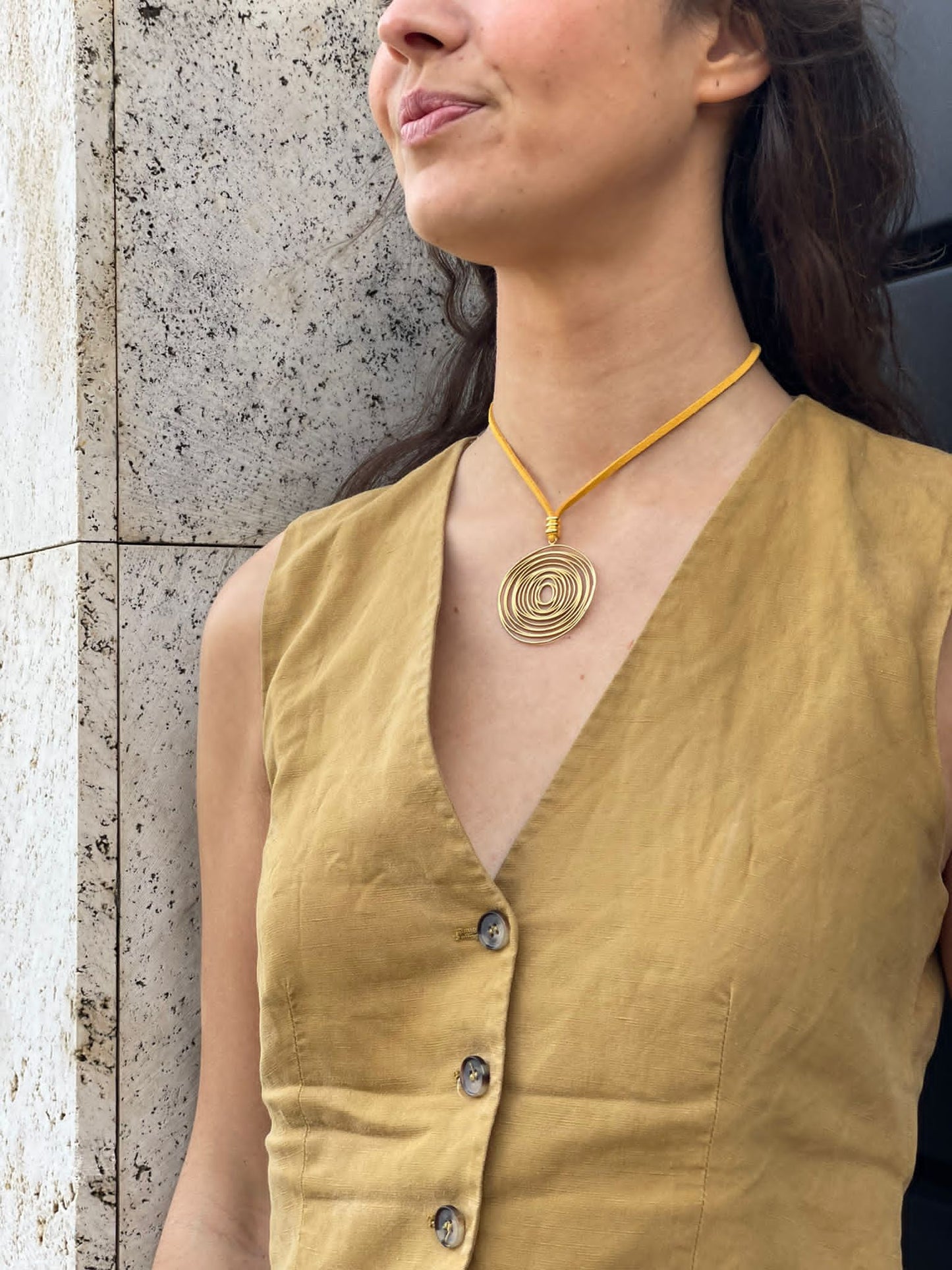 VERSATILE NECKLACE